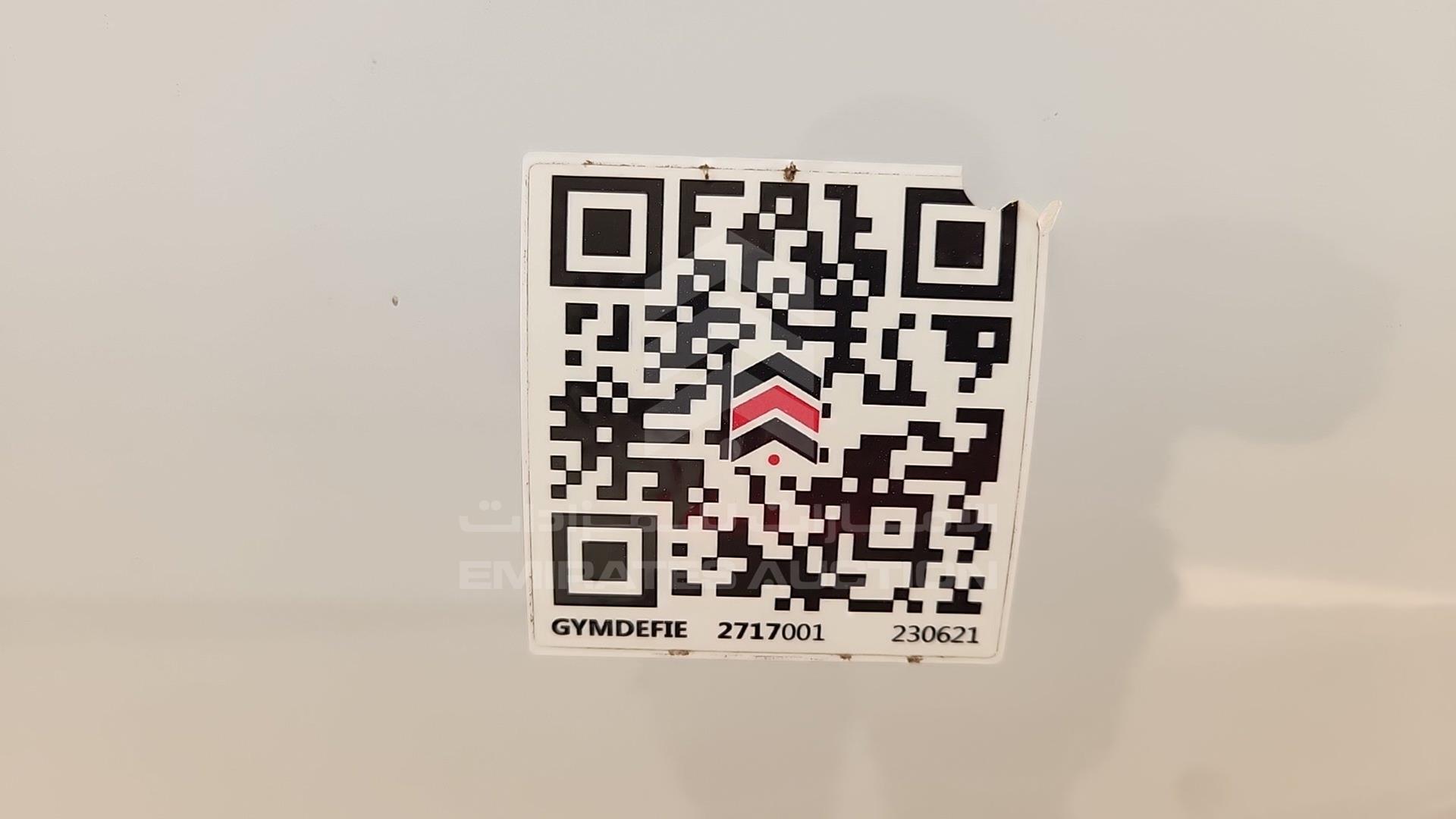 2014 MINI COOPER VIN: WMWZC3C50EWP27812
