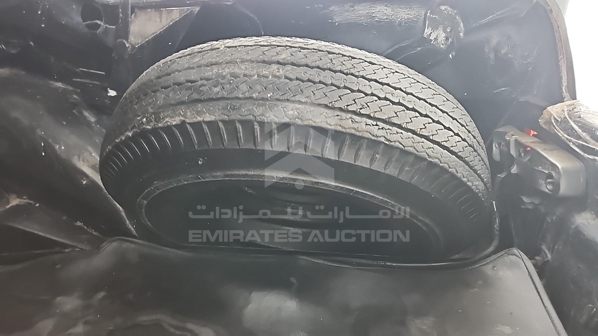1965 MERCEDES 200 VIN: 11001010113782