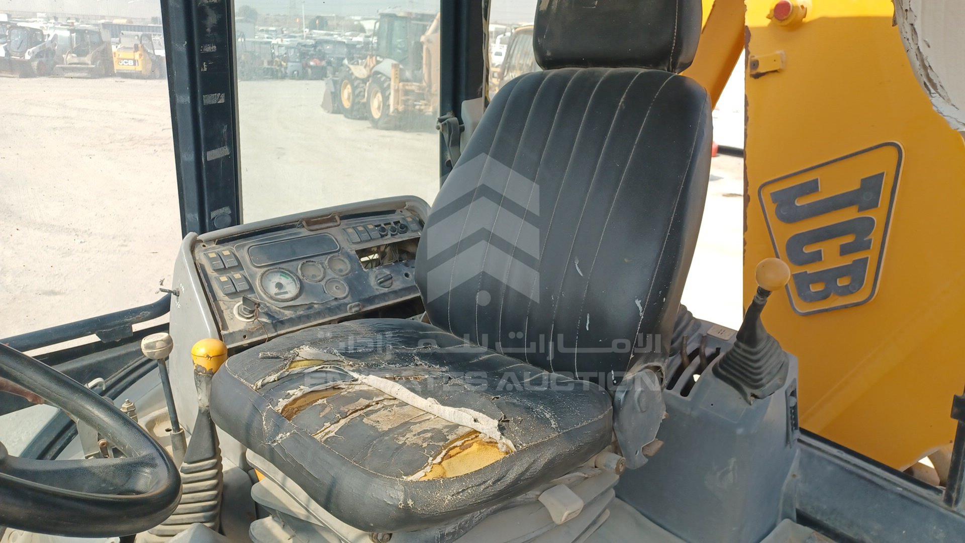 1998 JCB 4CX VIN: 0469088