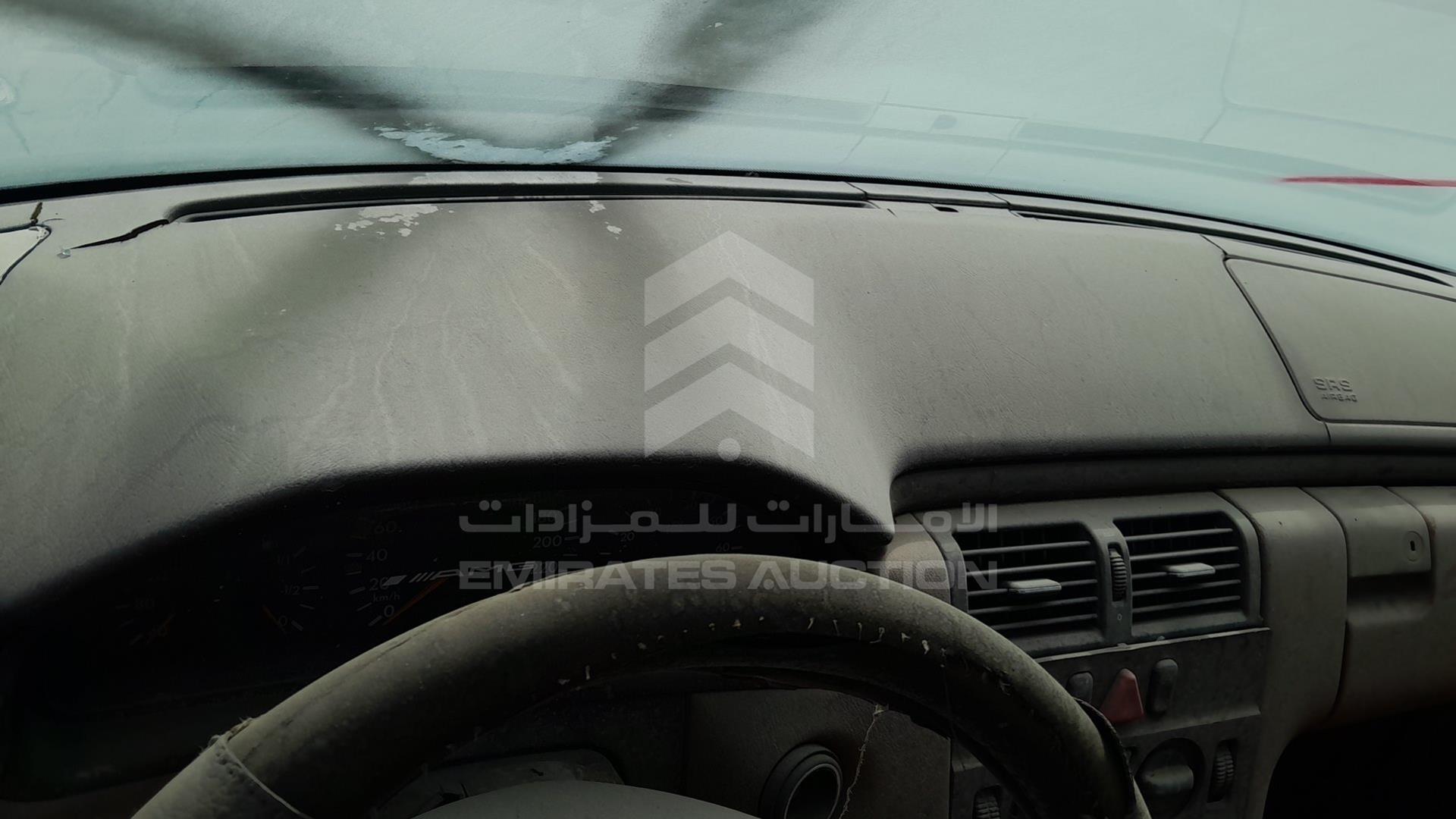 0 MERCEDES E320 VIN: WDB2100351A347598