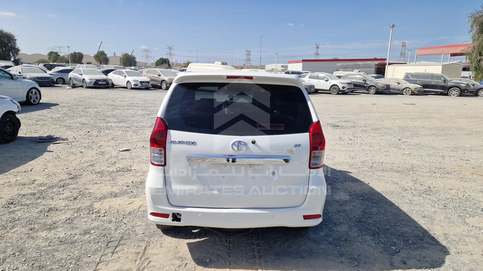 2015 TOYOTA AVANZA VIN: MHKMC13F4FK015618