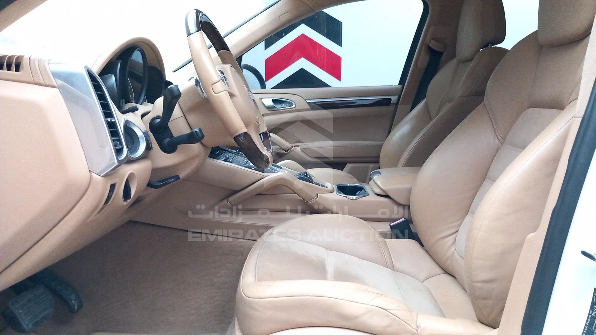 2013 PORSCHE CAYENNE VIN: WP1ZZZ92ZDLA70062