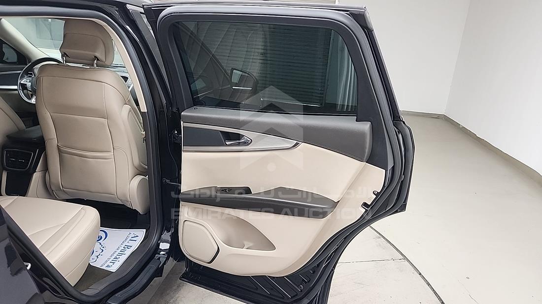 2019 Lincoln Nautilus — Rear Right Door — Photo 28