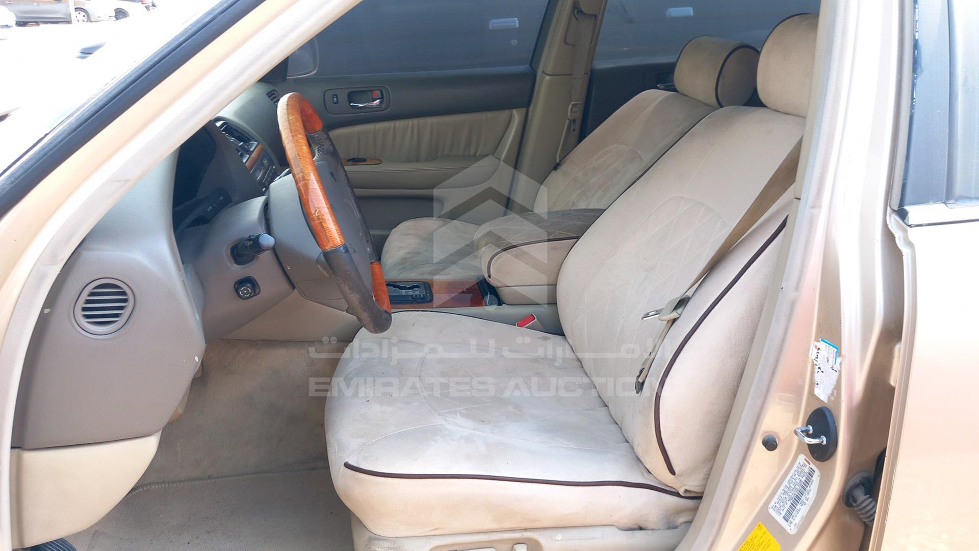 1998 LEXUS LS400 VIN: JT8BH28F2W0128608