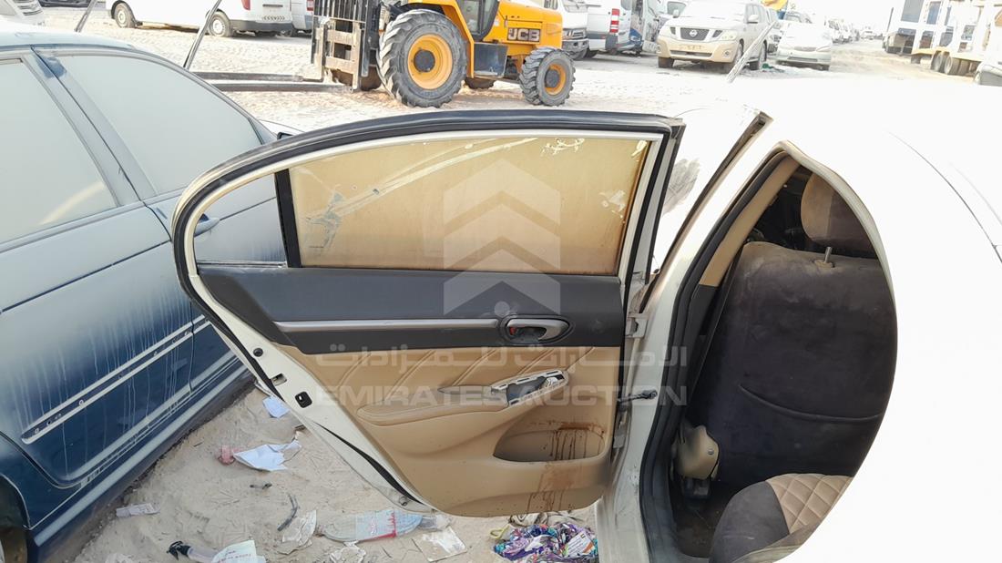 هوندا سيفيك 2008 — الباب الخلفي الأيسر — صورة 18