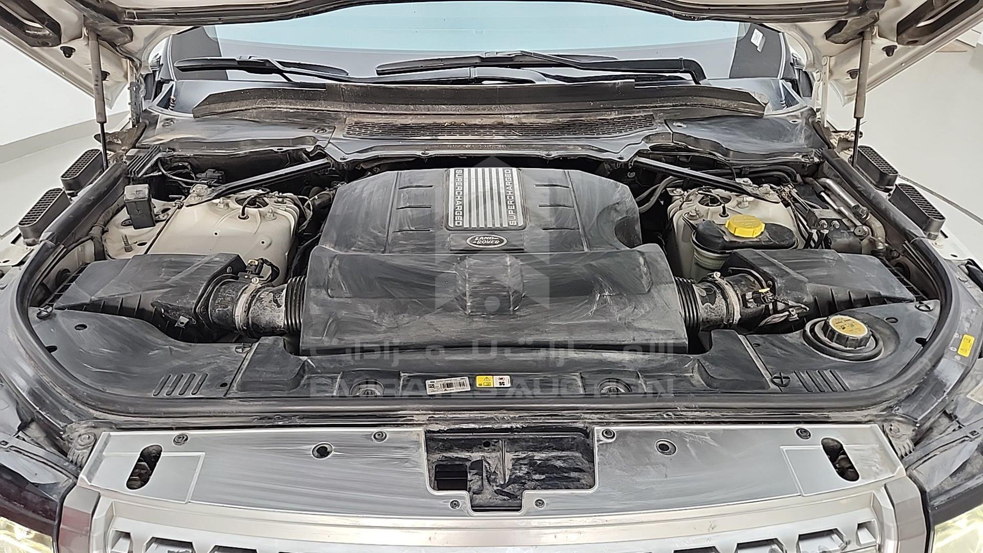2015 RANGE ROVER VOGUE VIN: SALGA2EF2FA200250