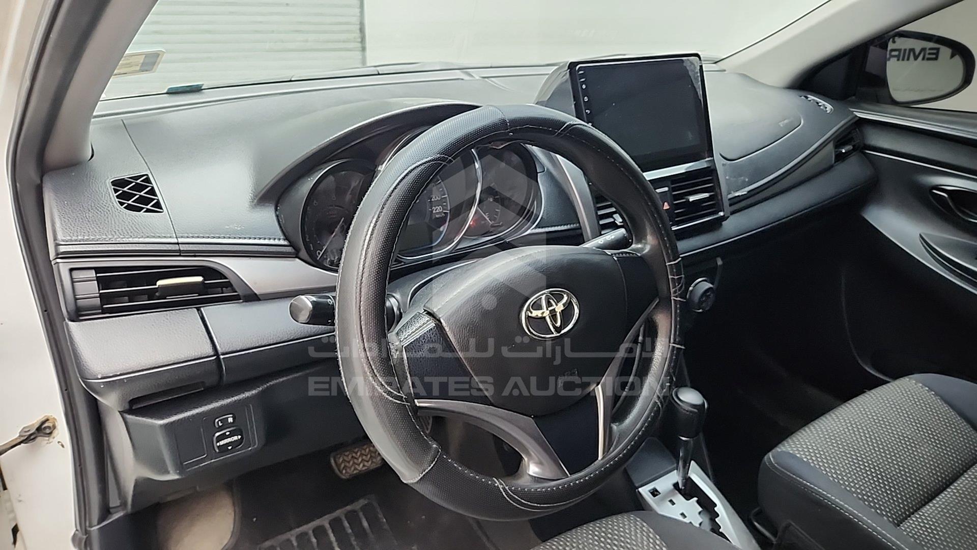 2014 TOYOTA YARIS VIN: MR2BT9F3XE1074588