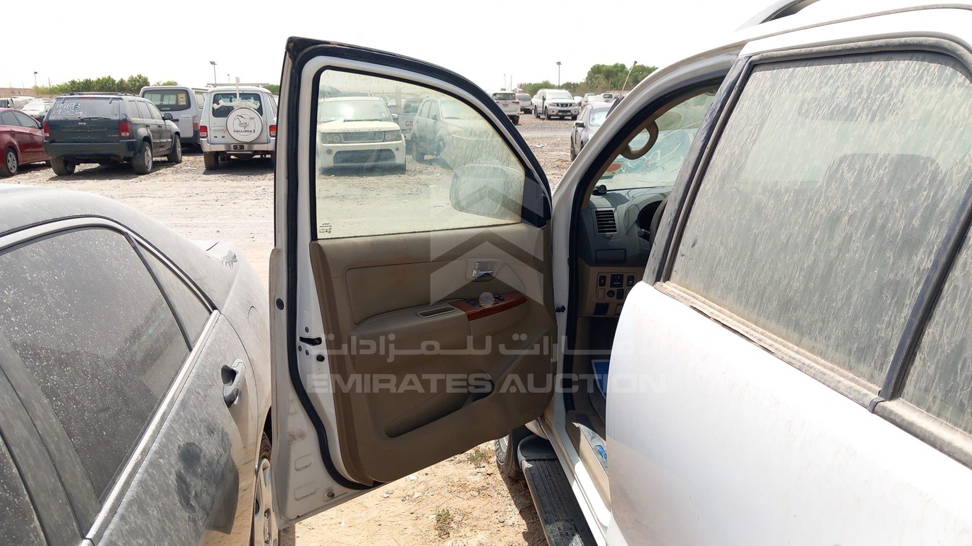 2009 TOYOTA FORTUNER VIN: MHFYU59G597009614
