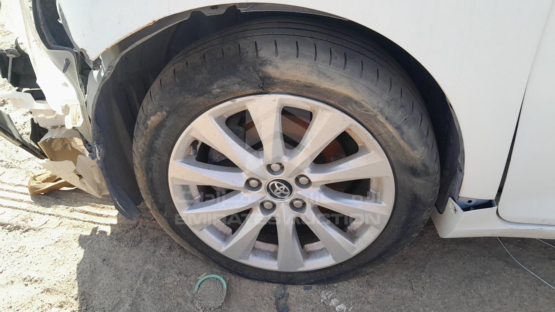 2015 TOYOTA CAMRY VIN: 6T1BF9FK3FX569493