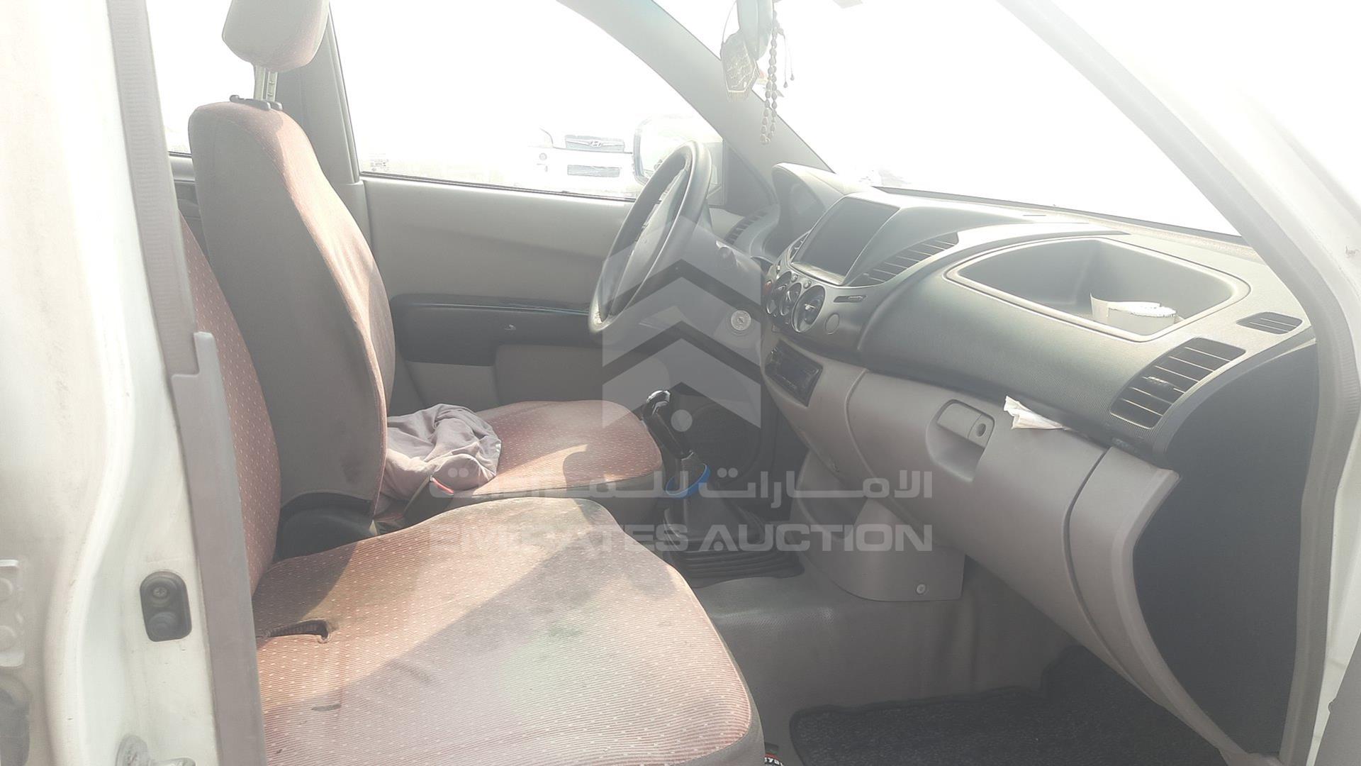 2013 MITSUBISHI L 200 VIN: MMBJNKA50DD029503