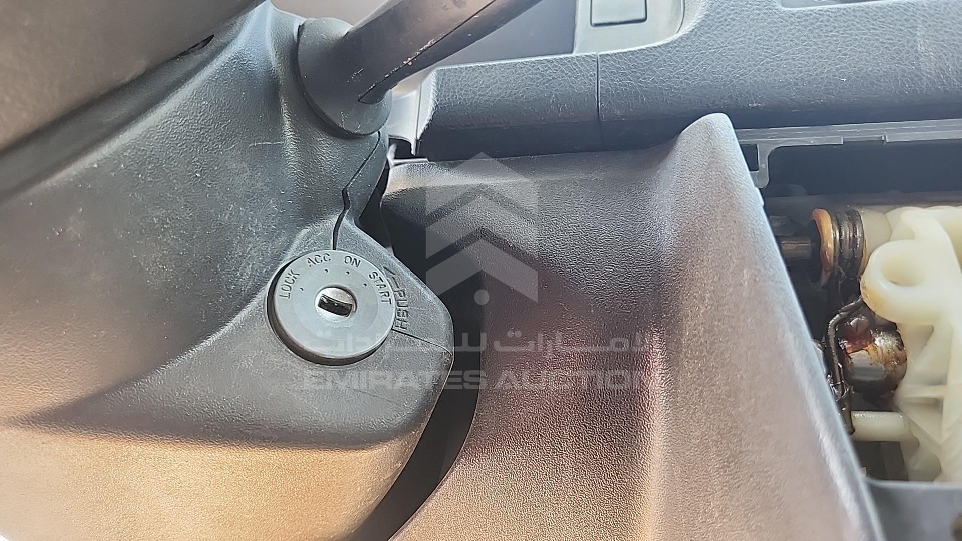 2014 TOYOTA HIACE VIN: JTFHX02P2E5003217