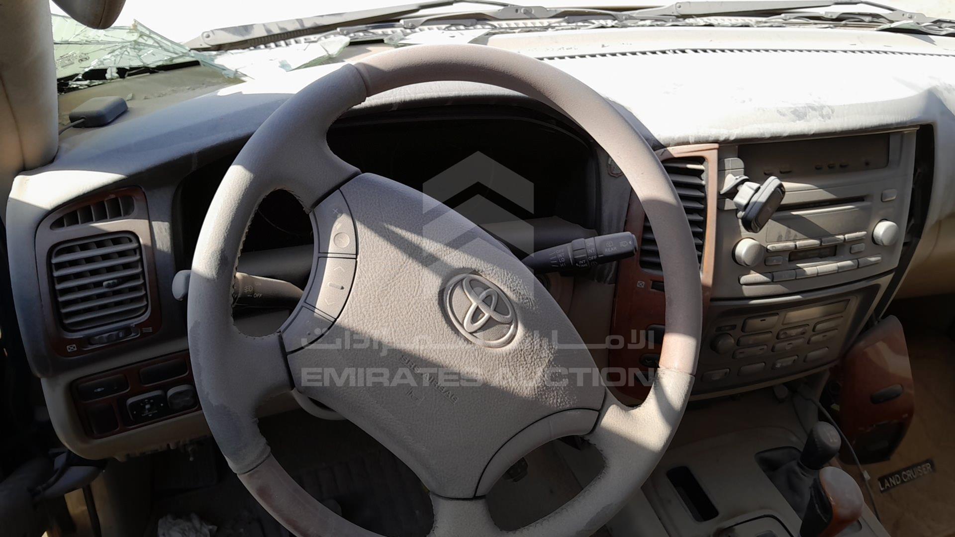 2006 TOYOTA LAND CRUISER VIN: JTEHT05J262085590