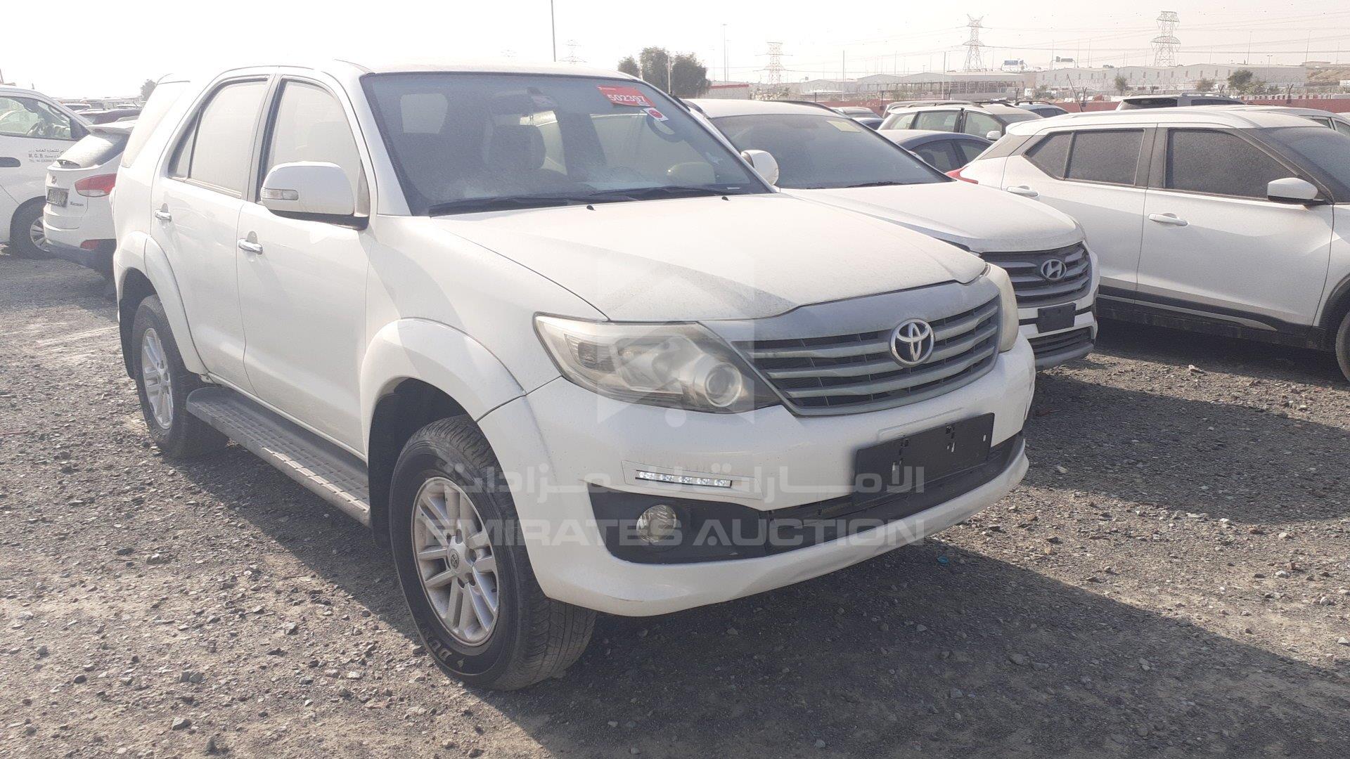 MHFYX59G6F8067468 - 2015 Toyota Fortuner - #393232