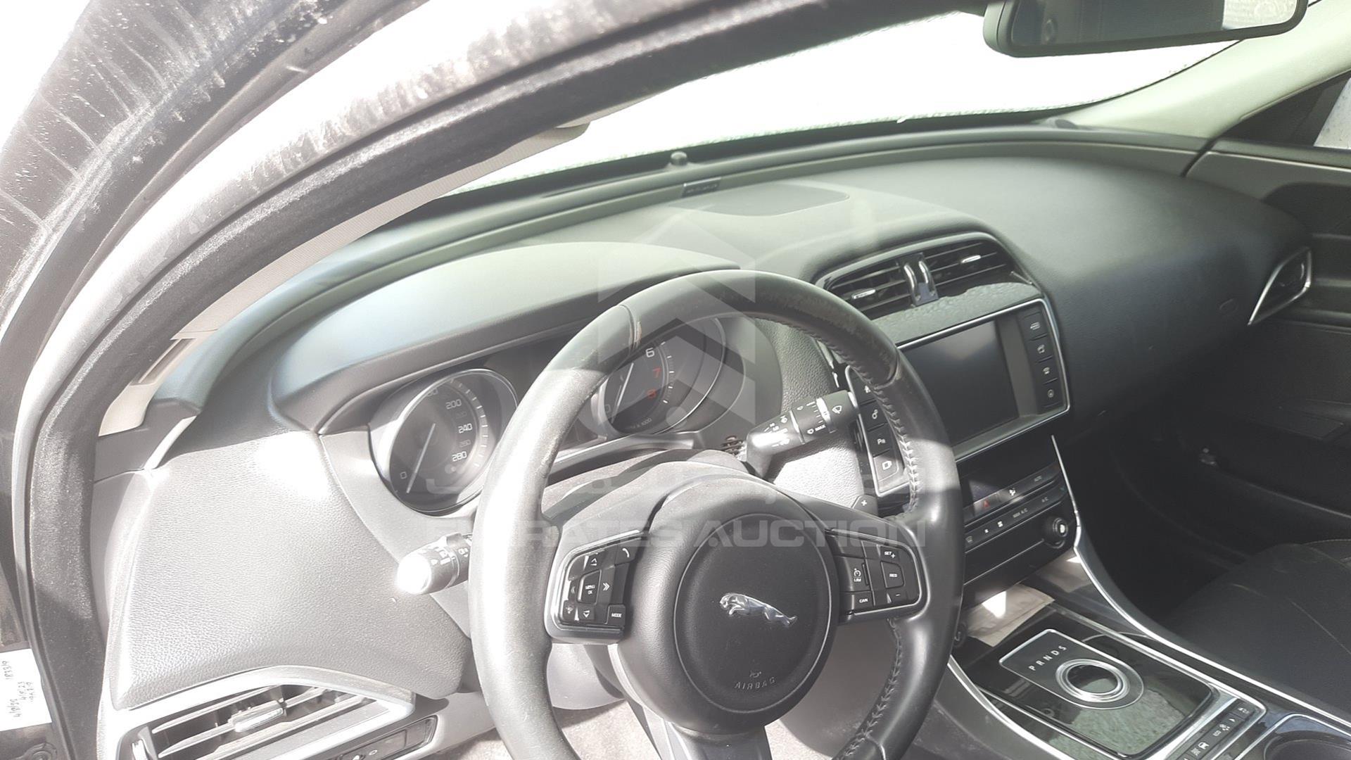 2016 JAGUAR XE VIN: SAJAB4BG1GA934092