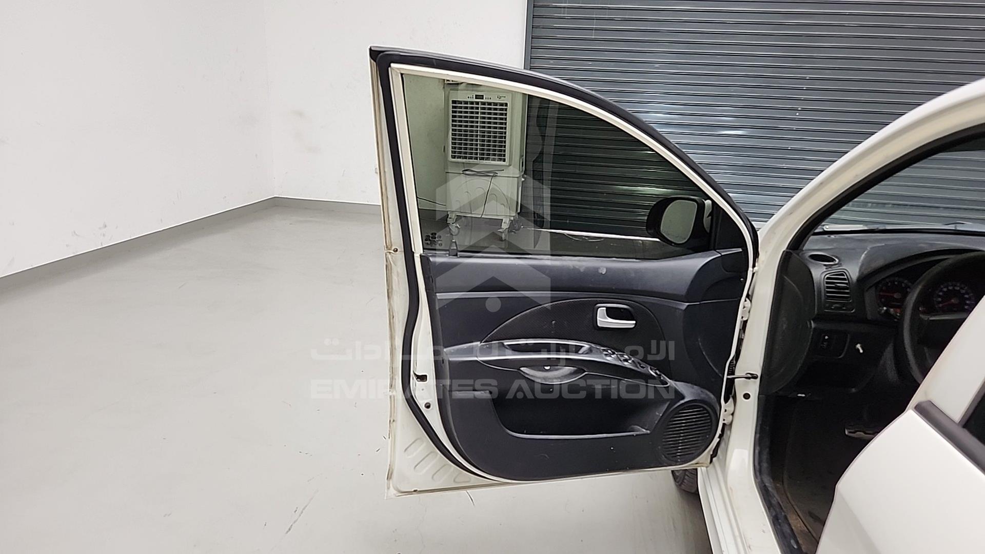 2010 KIA PICANTO VIN: KNABK5134AT902317