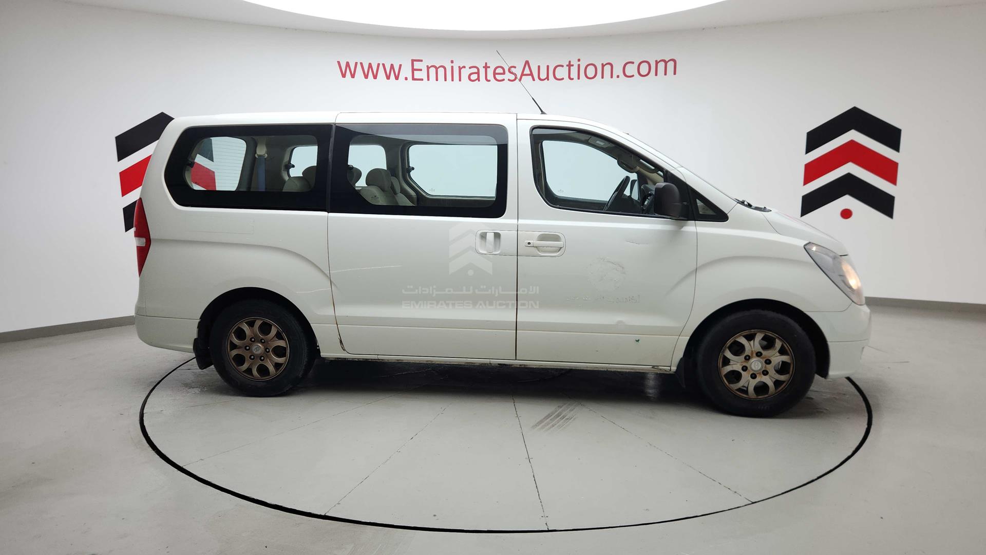 2009 HYUNDAI H1 VIN: KMHWH81R29U108765