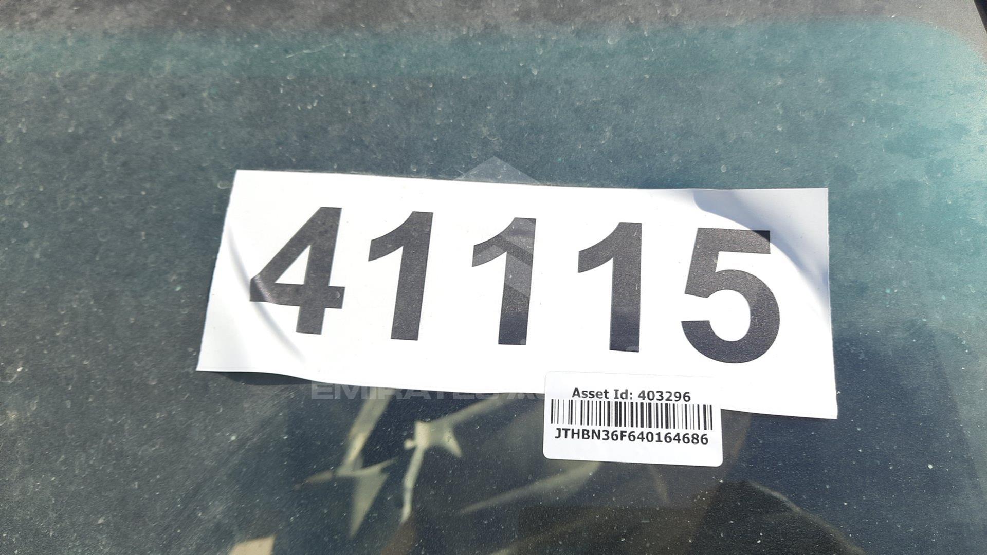 2004 LEXUS LS 430 VIN: JTHBN36F640164686