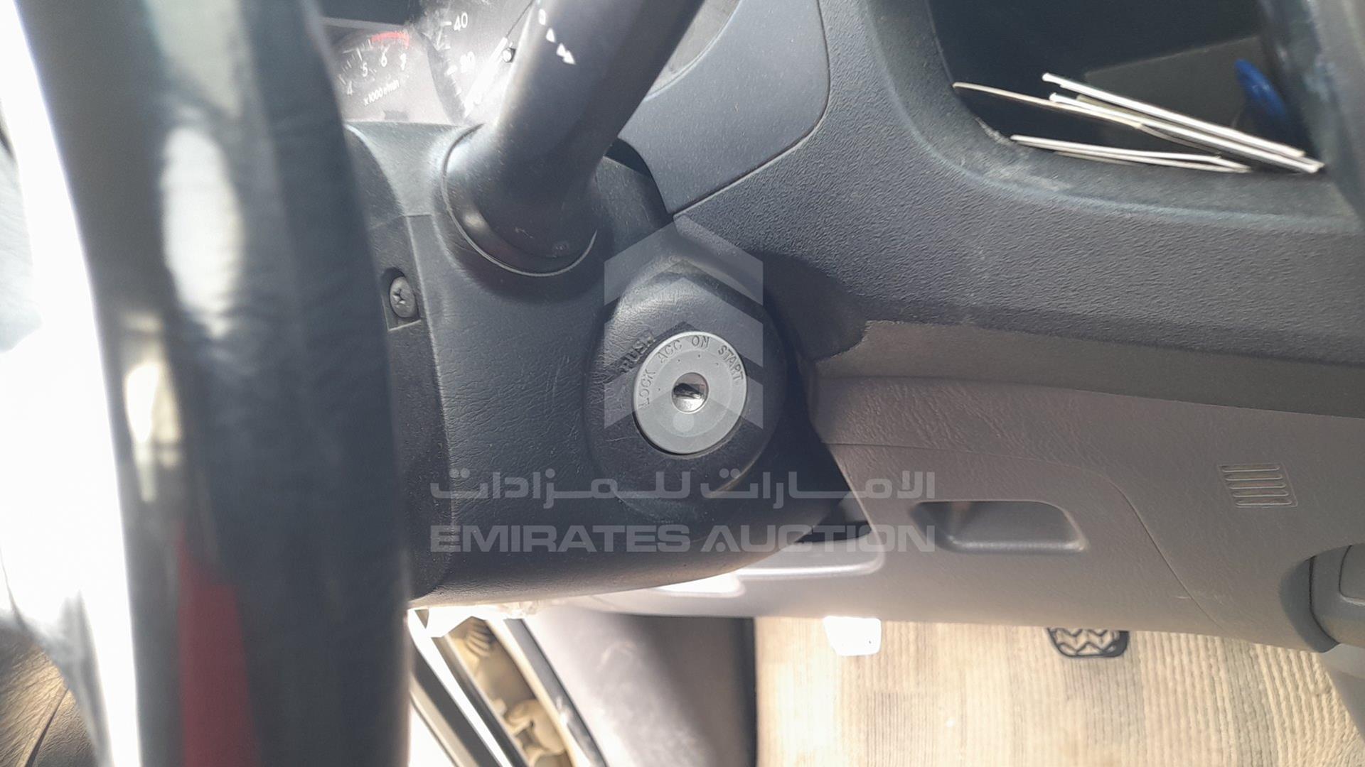 2015 TOYOTA HILUX VIN: MR0CX12G1F0126614