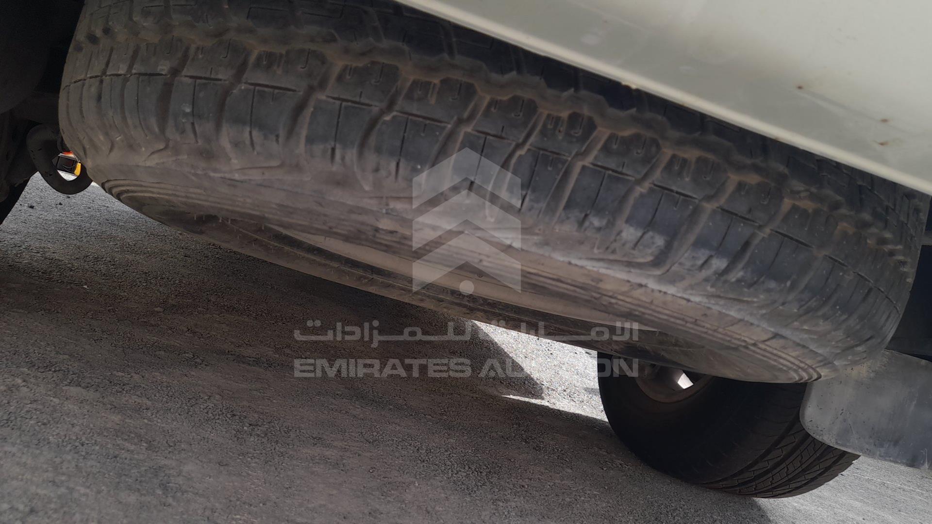2010 TOYOTA LAND CRUISER VIN: JTMHU09JXA5037225