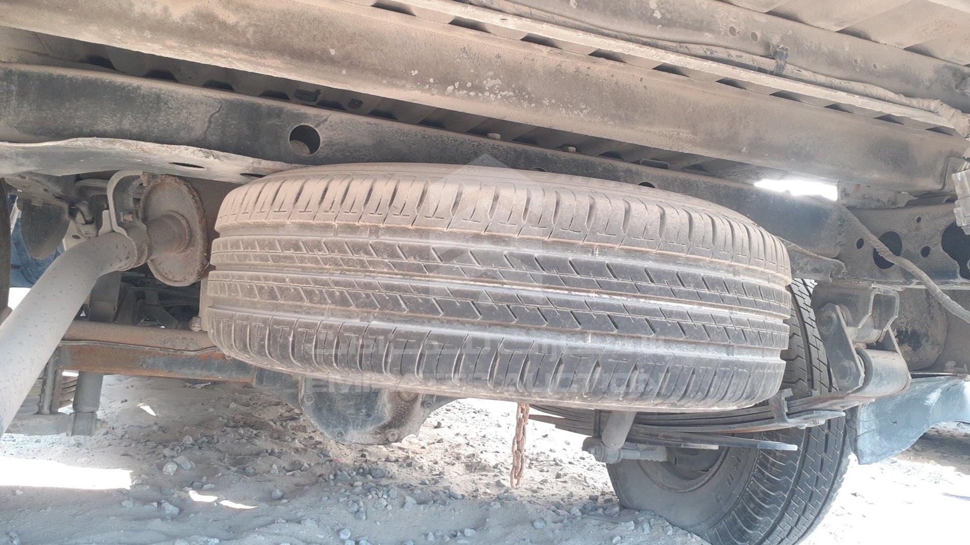 2004 NISSAN 2400 VIN: JN6DD22S74X071383