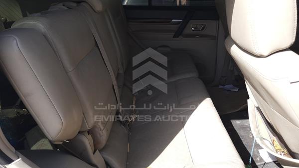 JMYLRV93W8J720721 Mitsubishi Pajero