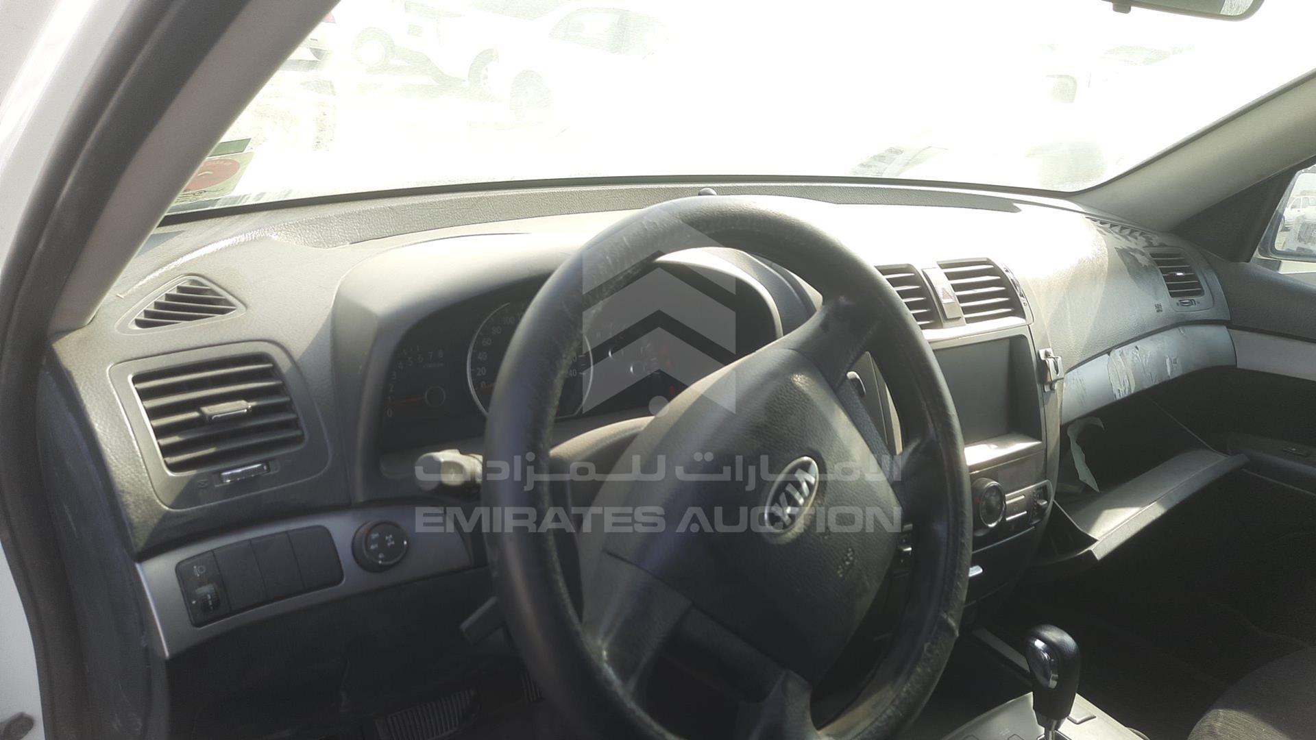 2015 KIA MOHAVE VIN: KNAKM8110F5127780