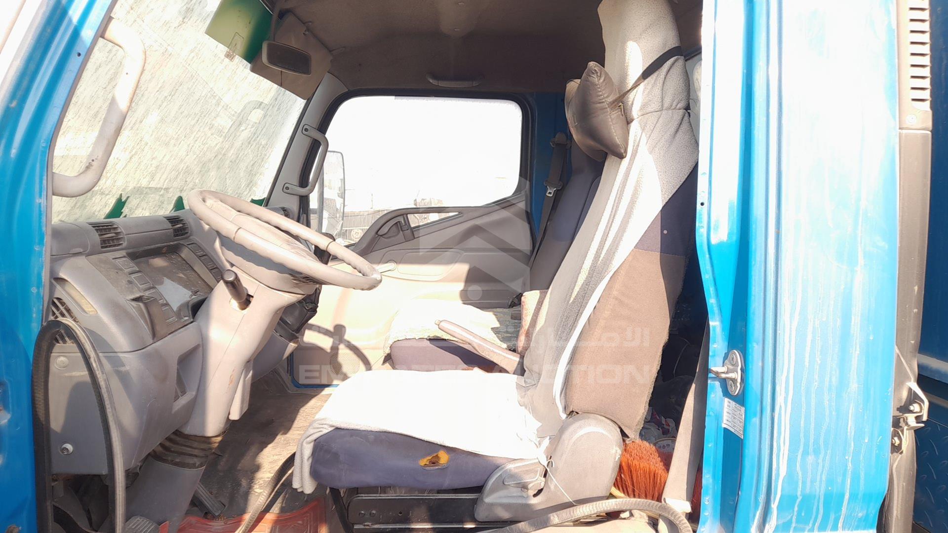 2011 MITSUBISHI CANTER VIN: JL7BCE1J8BK003436