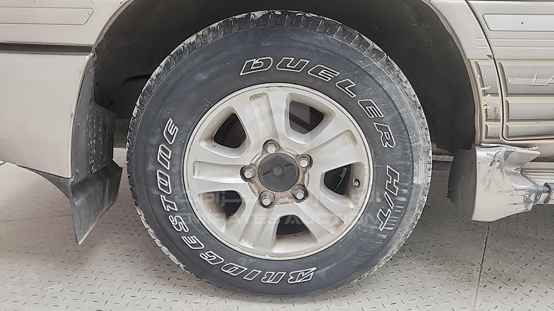 2003 Toyota Land Cruiser — Rear Right Tyre — Photo 25