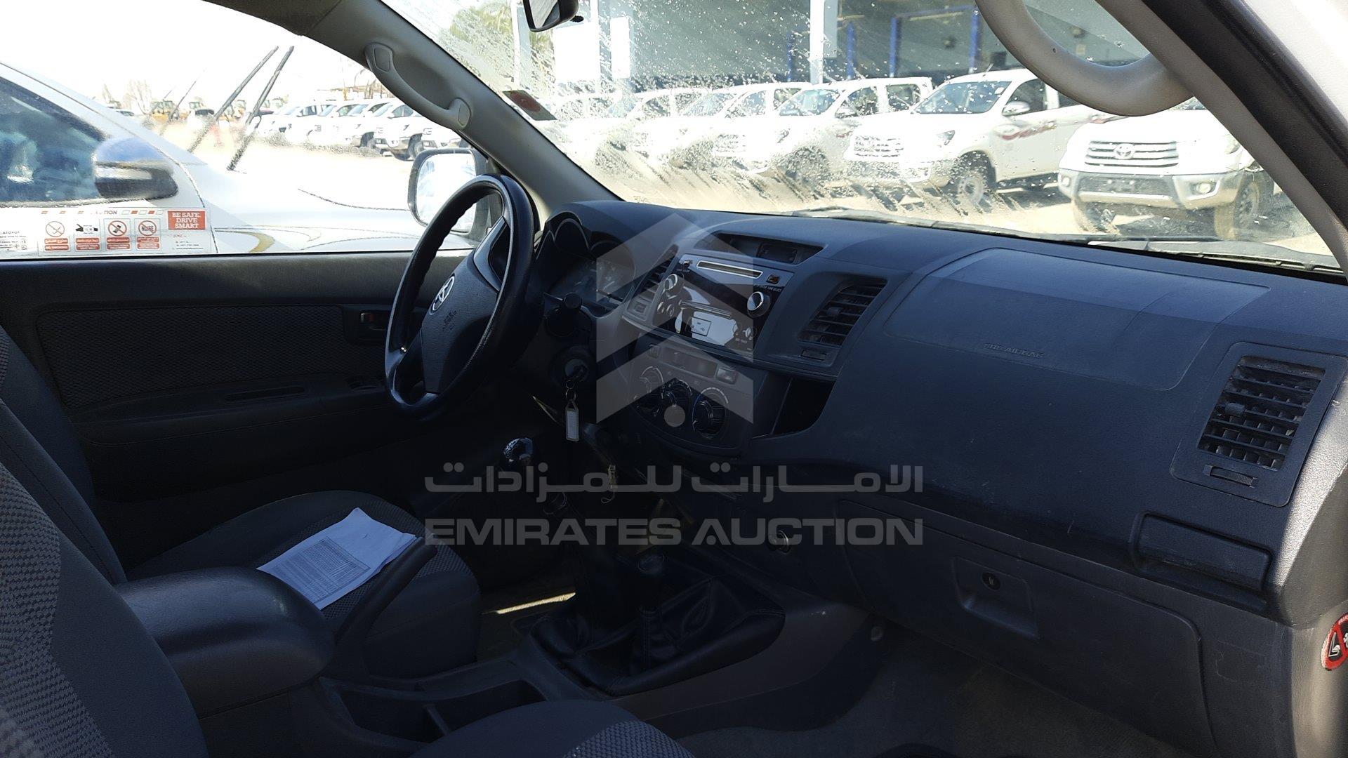 MR0FR22G8F0794777 - 2015 Toyota Hilux - #378999