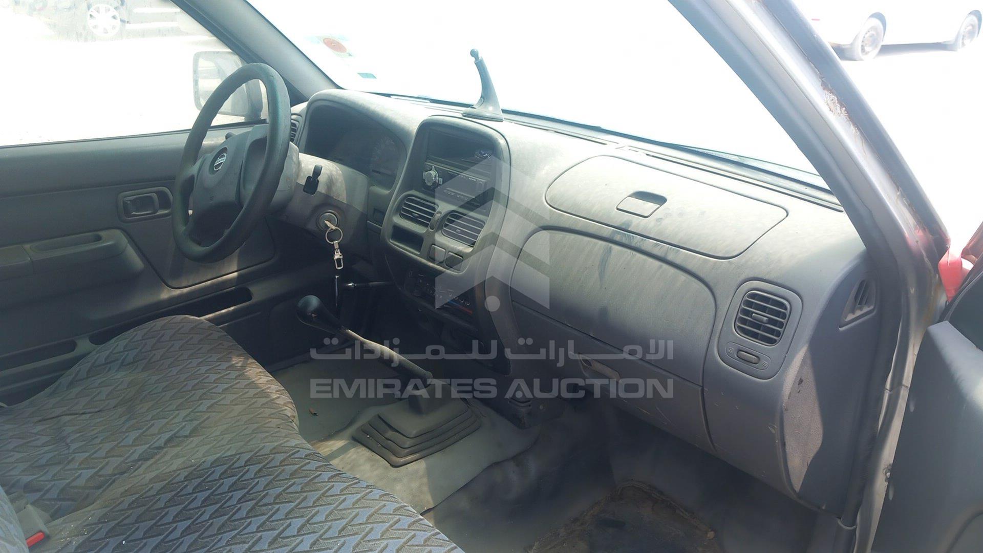 2004 NISSAN 2400 VIN: JN6DD23S14X156153