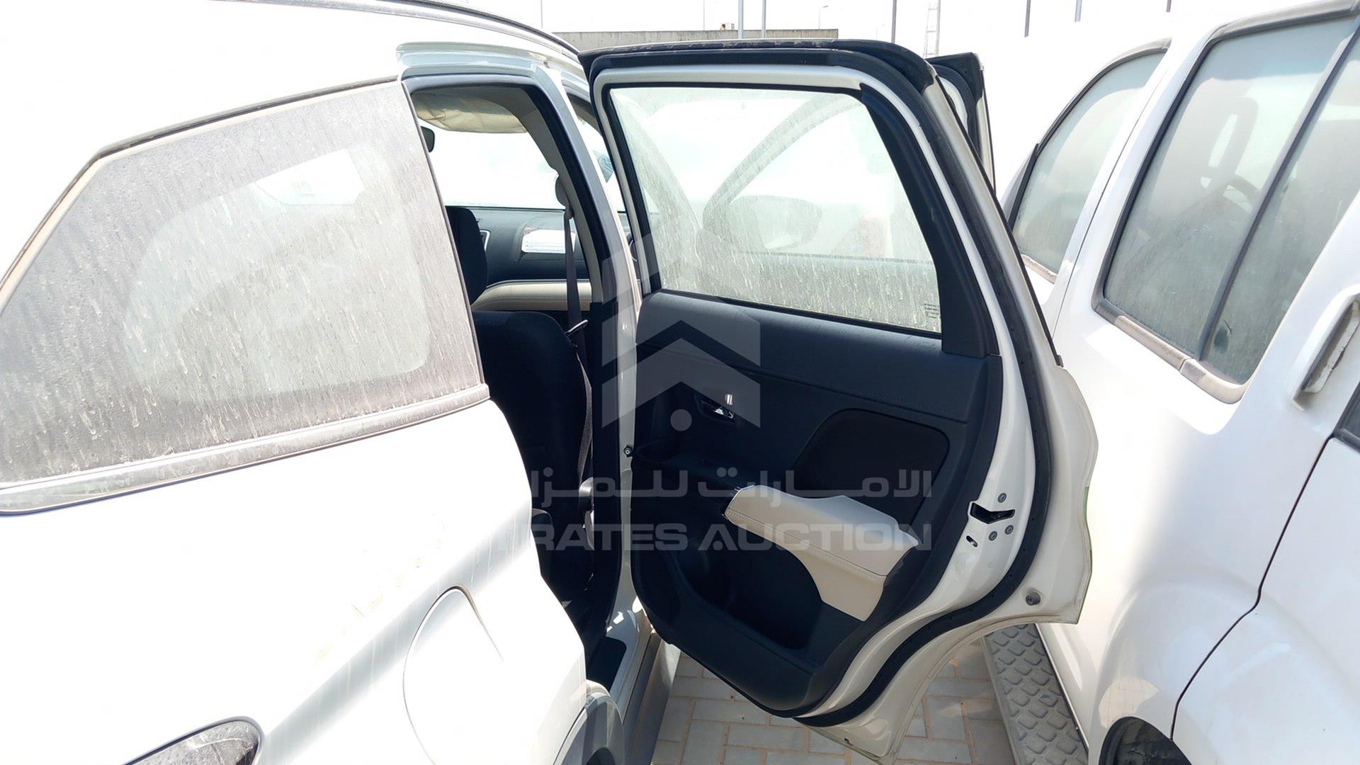 2019 TOYOTA RUSH VIN: MHKEF8BF9KK004078