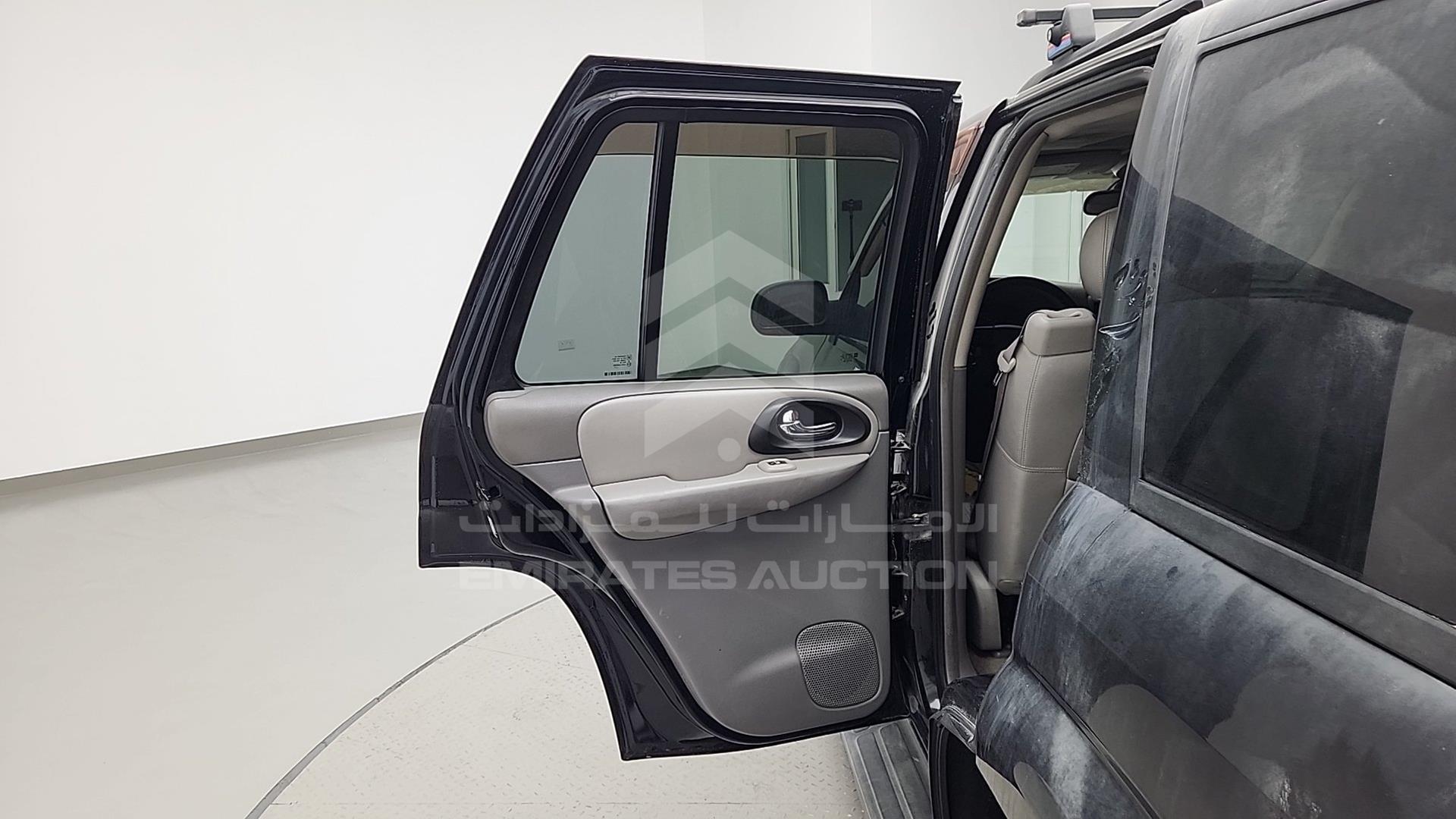 2005 CHEVROLET TRAILBLAZER VIN: 1GNDT13S652377978