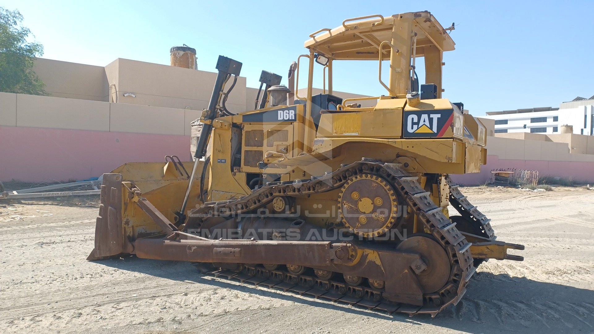 2015 CATERPILLAR D6R VIN: CAT00D6RTEMM00277