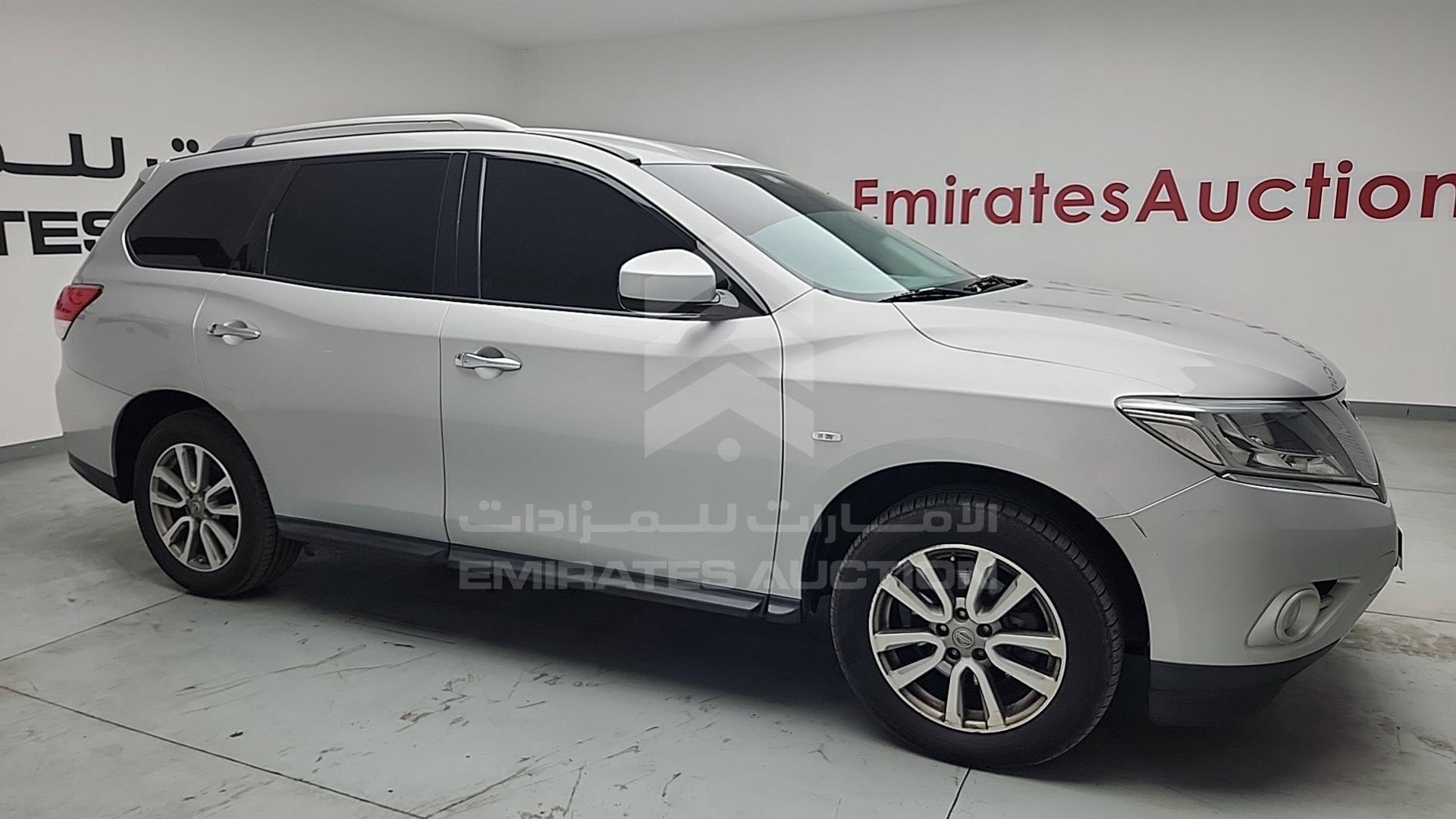2015 NISSAN PATHFINDER VIN: 5N1AR2M74FC610631