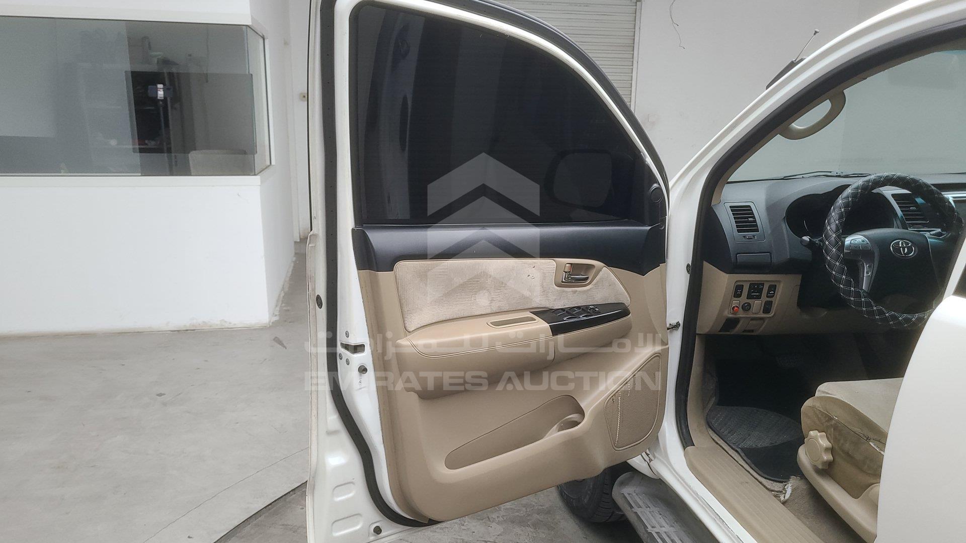 MHFYU59G9F7040120 - 2015 Toyota Fortuner - #460919