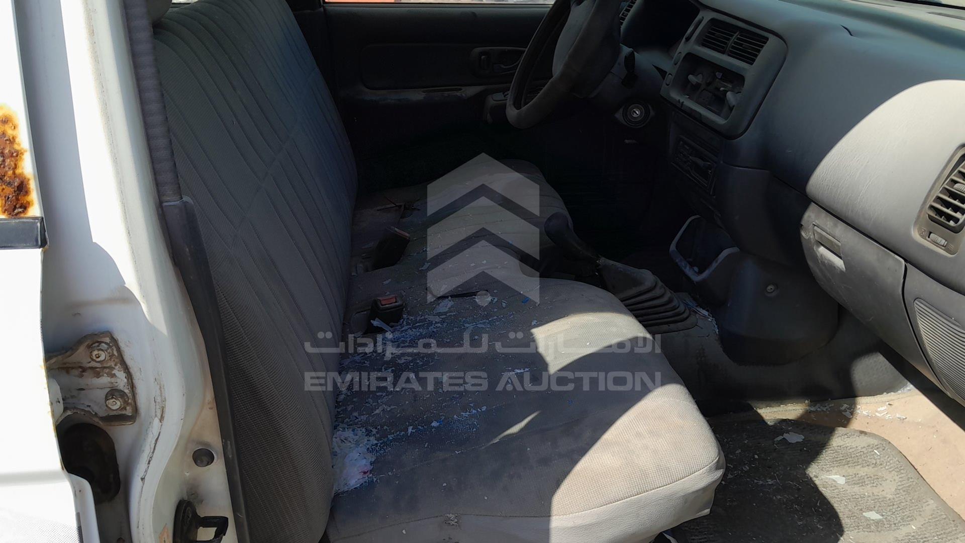 2004 MITSUBISHI L 200 VIN: MMBJNK6204D039338