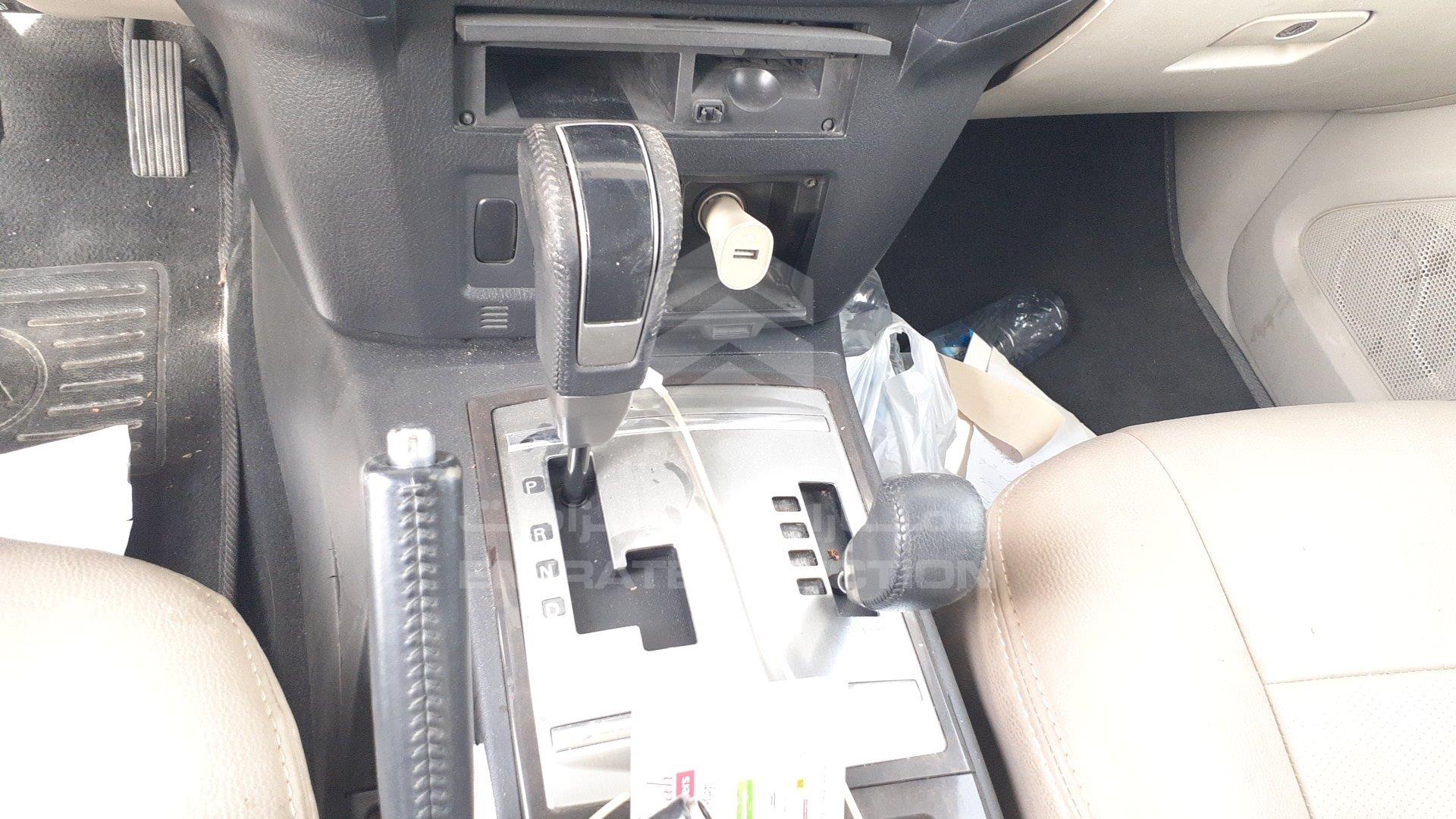 JMYLRV95WDJ708656 - 2013 Mitsubishi Pajero - #351548