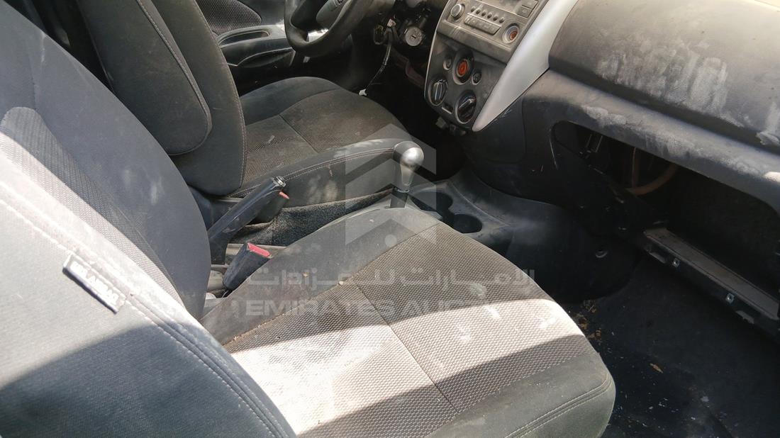 2016 Nissan Versa - Scrap without document — Front Right Passenger Seat View — Photo 22
