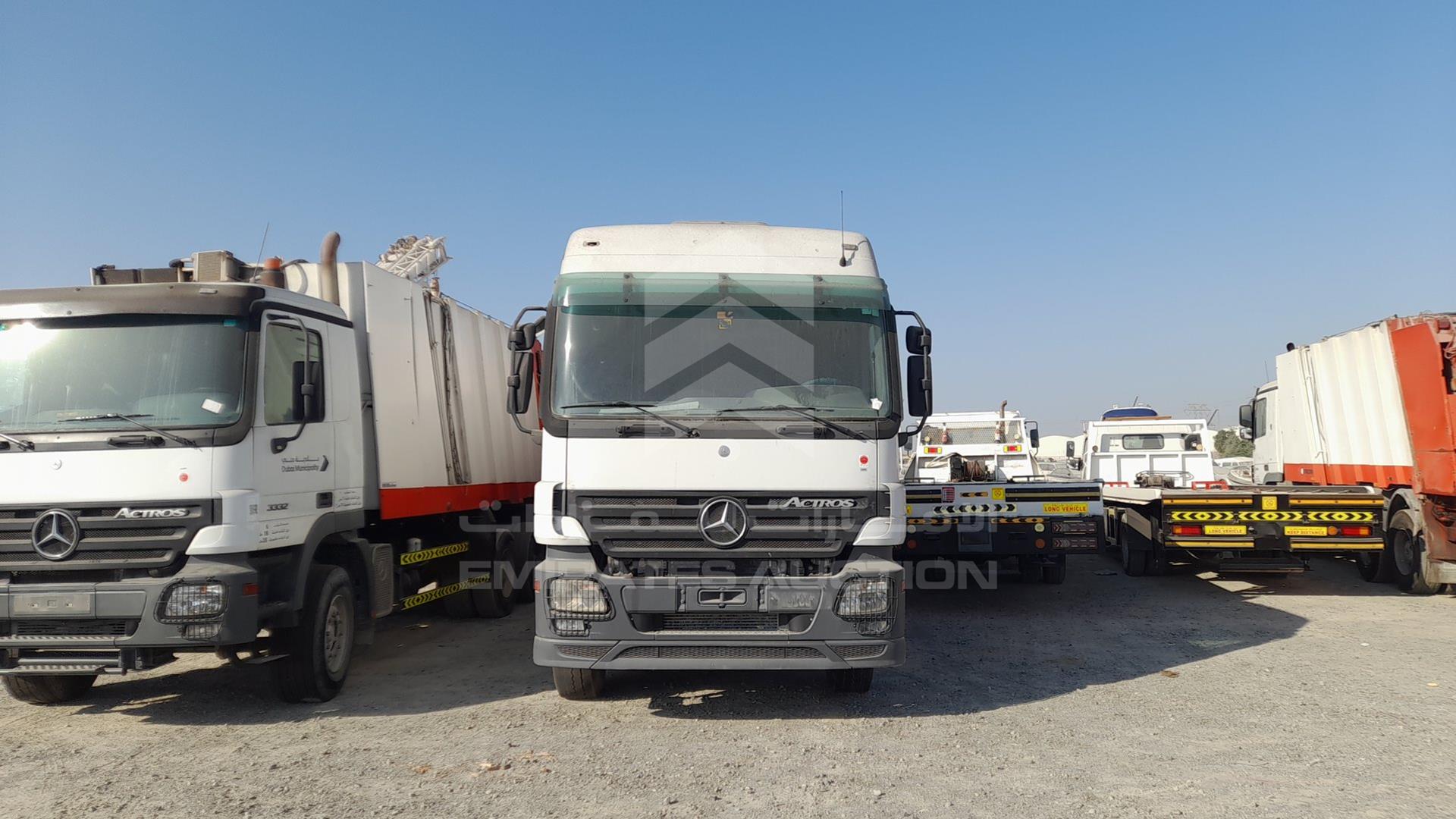 2008 MERCEDES ACTROS VIN: WDAKHCAA58L278979
