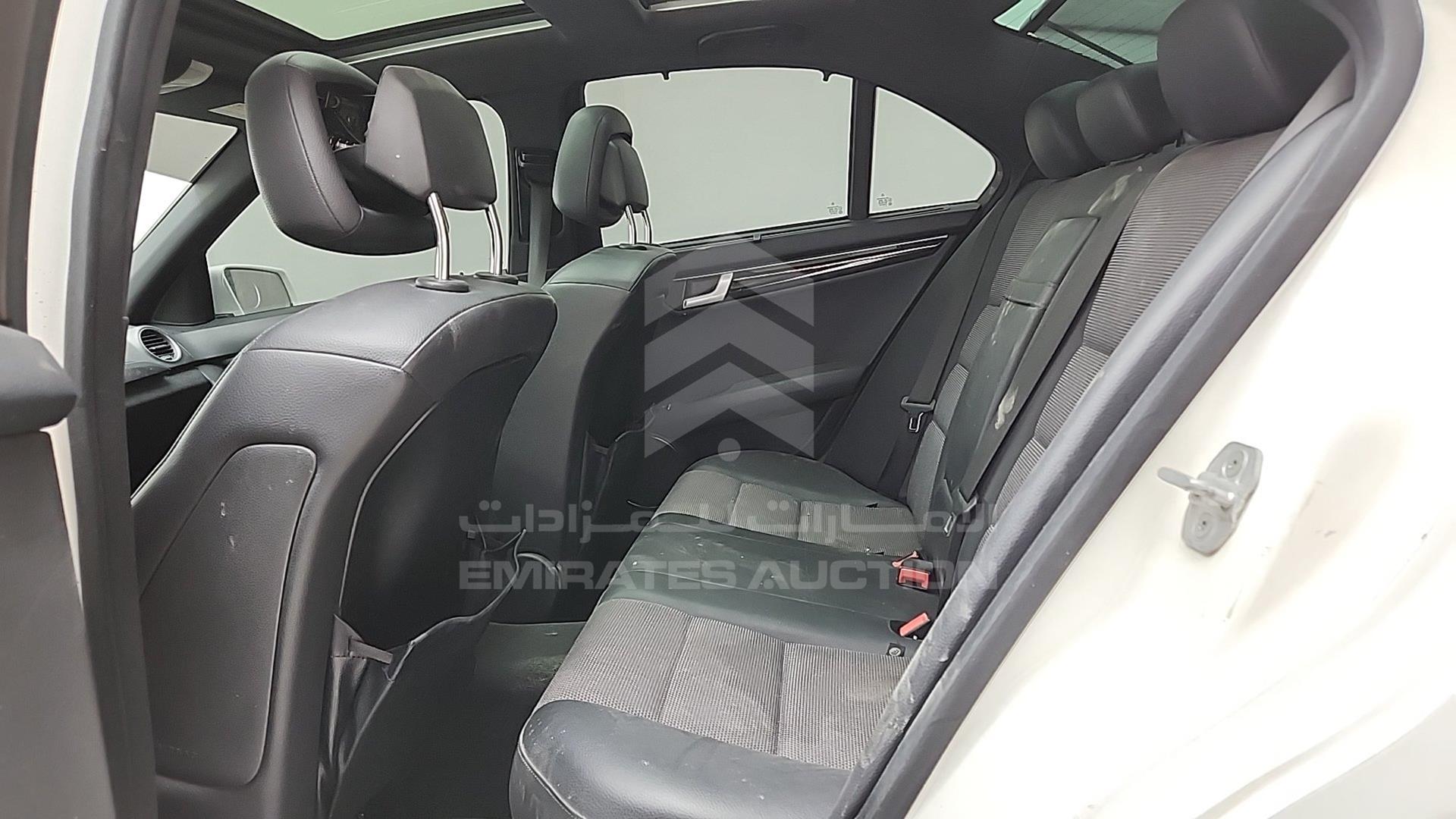 2013 MERCEDES C 200 VIN: WDDGF4JB8DA824113