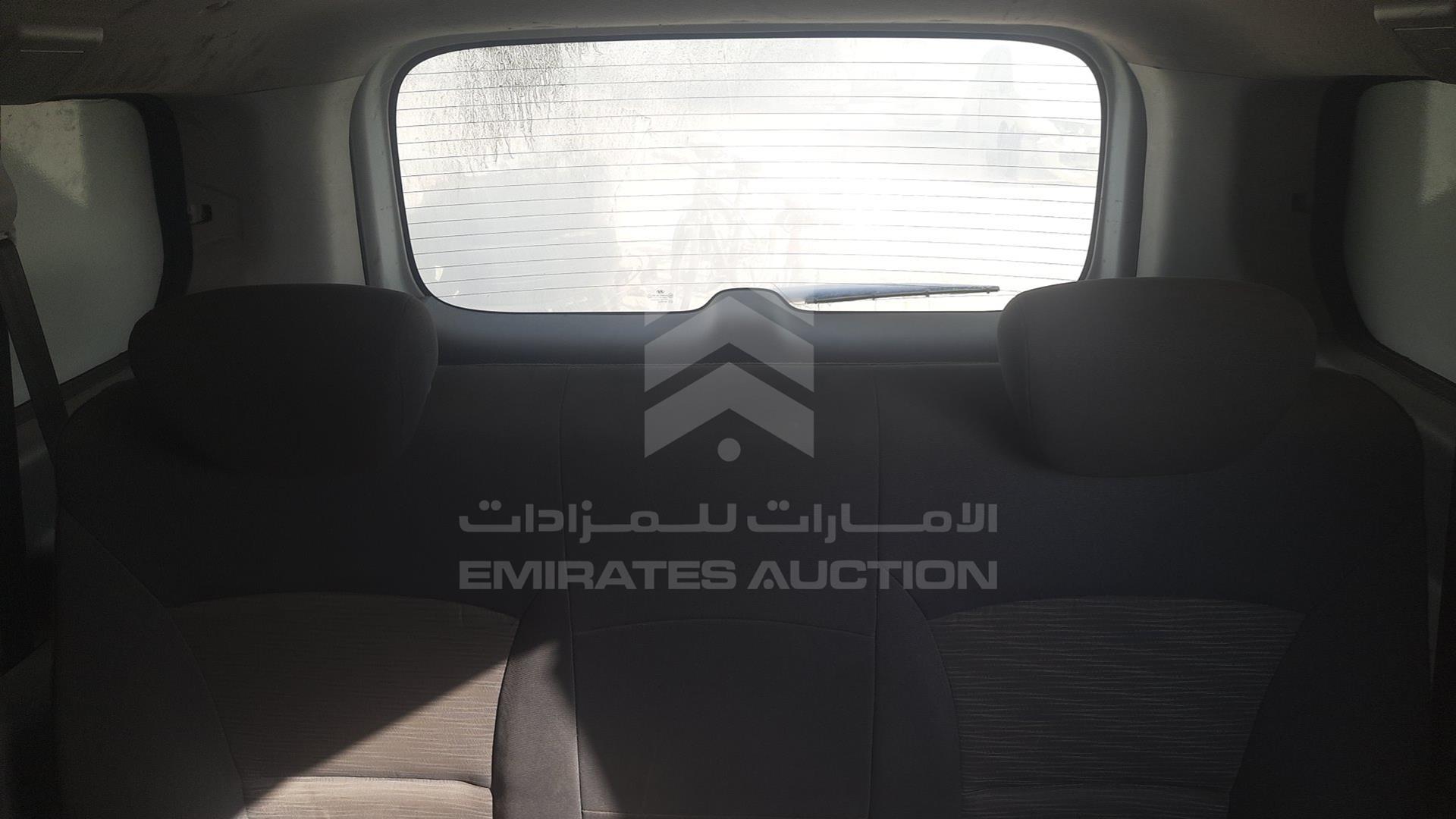 2012 HYUNDAI H1 VIN: KMHWG81RXCU430838