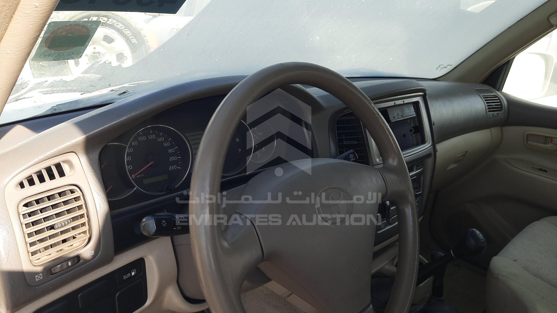 2007 TOYOTA LAND CRUISER VIN: JTGHJ09J477006870