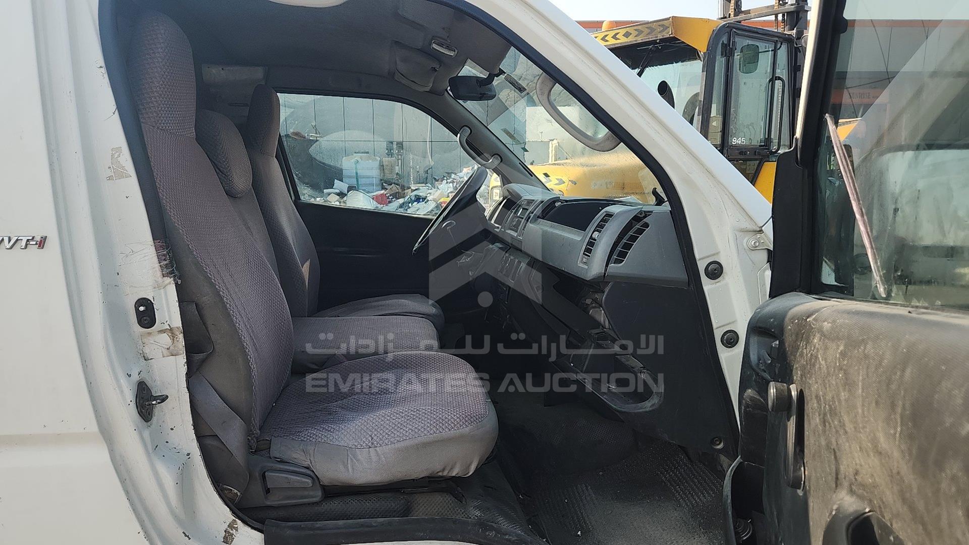 2009 TOYOTA HIACE VIN: JTFHX02PX90037361