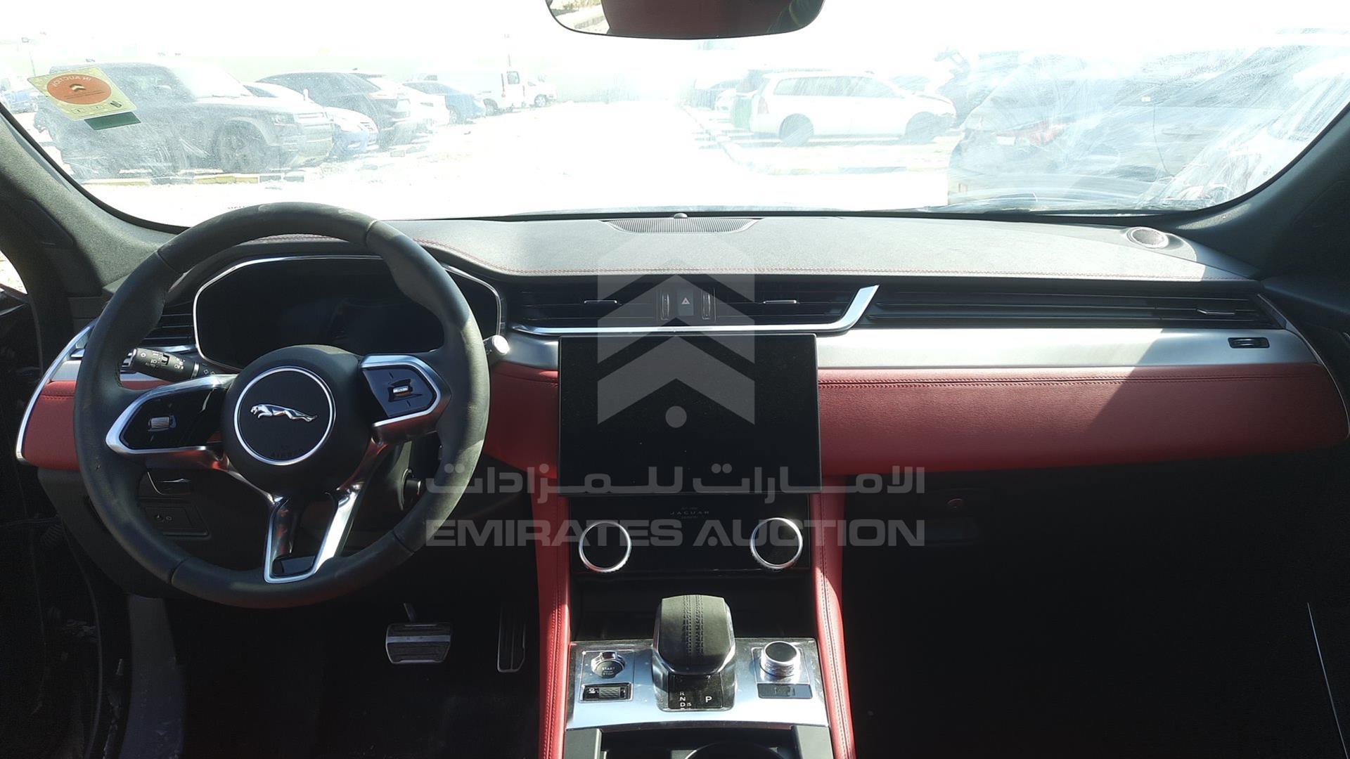 2024 JAGUAR F-PACE VIN: SADCA2BX2RA726387