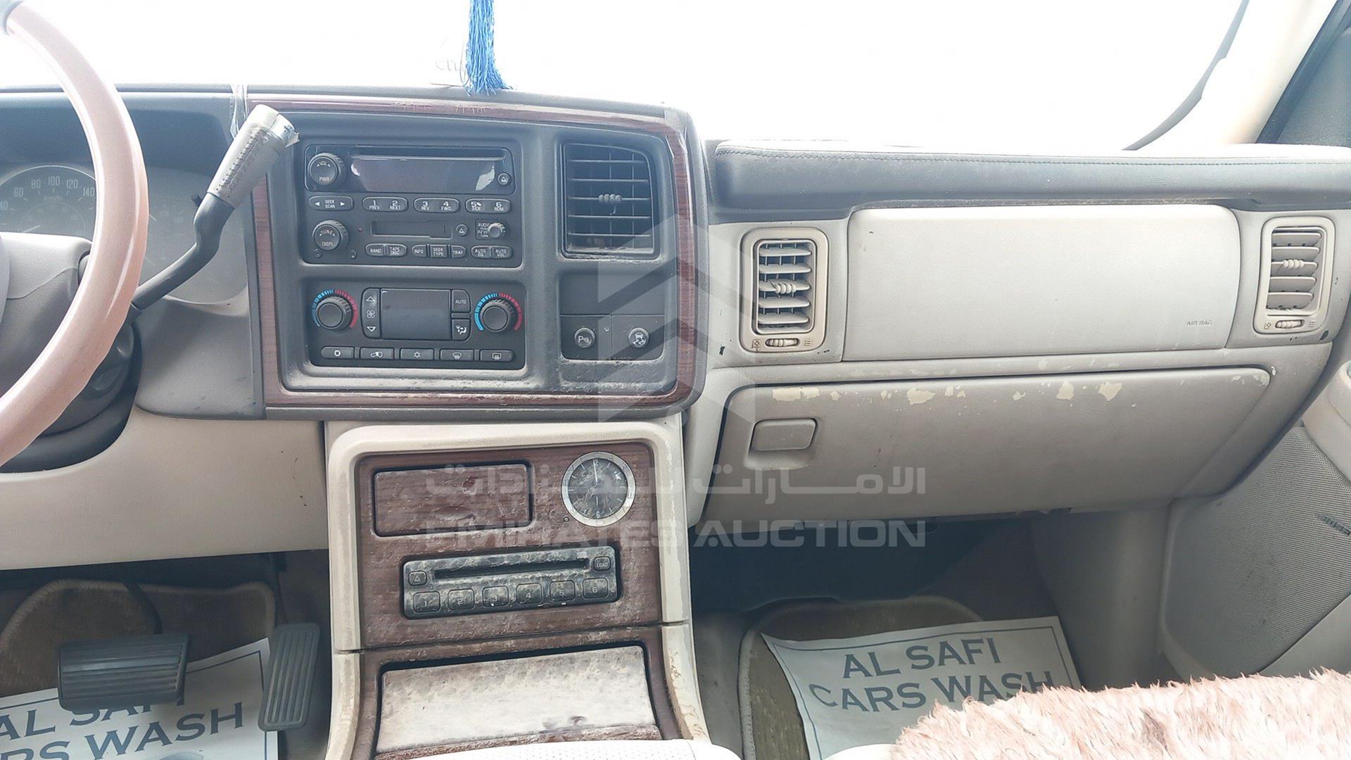 2004 CADILLAC ESCALADE VIN: 1GYEK63N84R291868