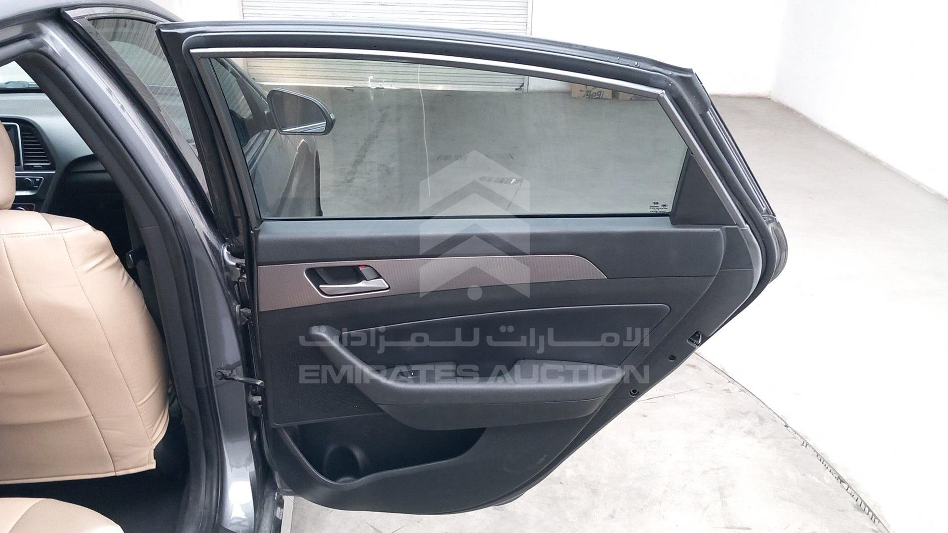 2019 HYUNDAI SONATA VIN: 5NPE34AFXKH740927