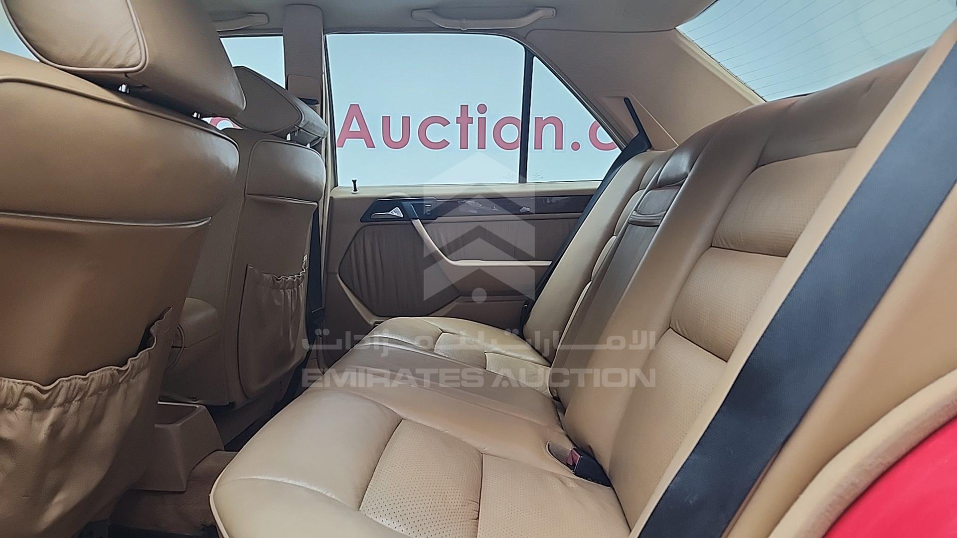 1991 MERCEDES E 300 VIN: WDBEA30D2MB373024
