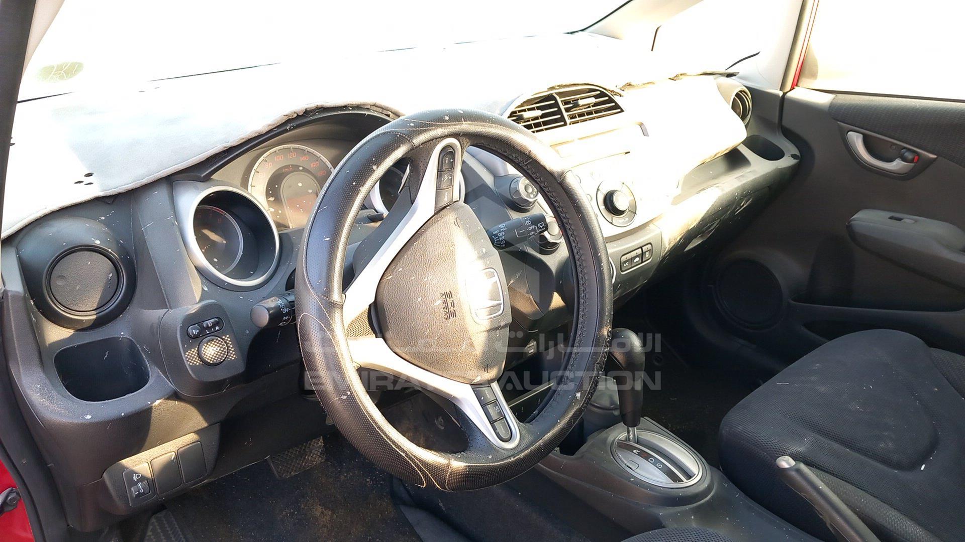 2014 HONDA JAZZ VIN: JHMGE8888ES400035