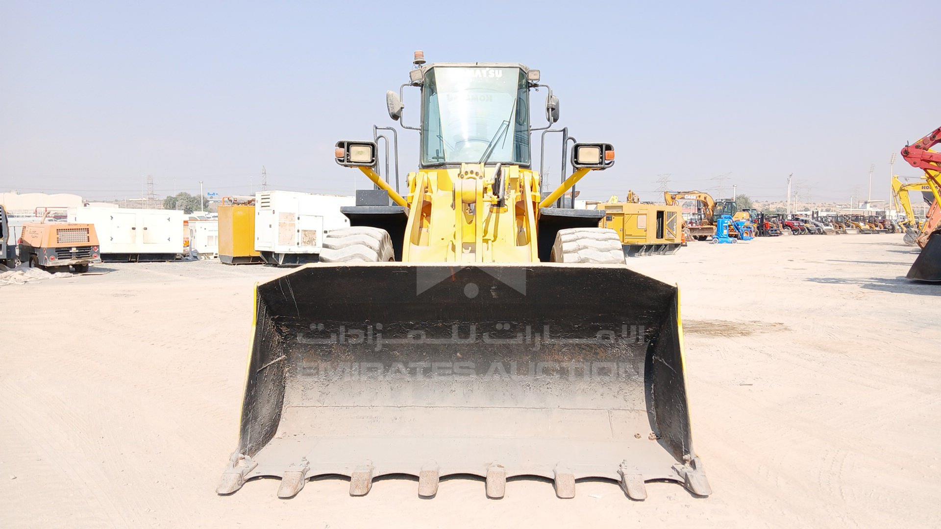 2009 KOMATSU WA380-3 VIN: KMTWA031C01054650
