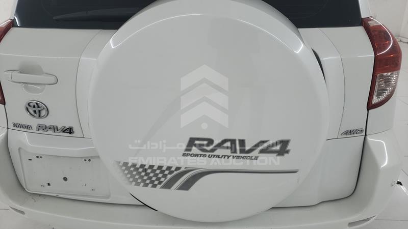 JTMBD31V685175120 Auction: EmiratesAuction Lot: 445927 JTMBD31V685175120 Toyota RAV 4 2008 WHITE Photo 23